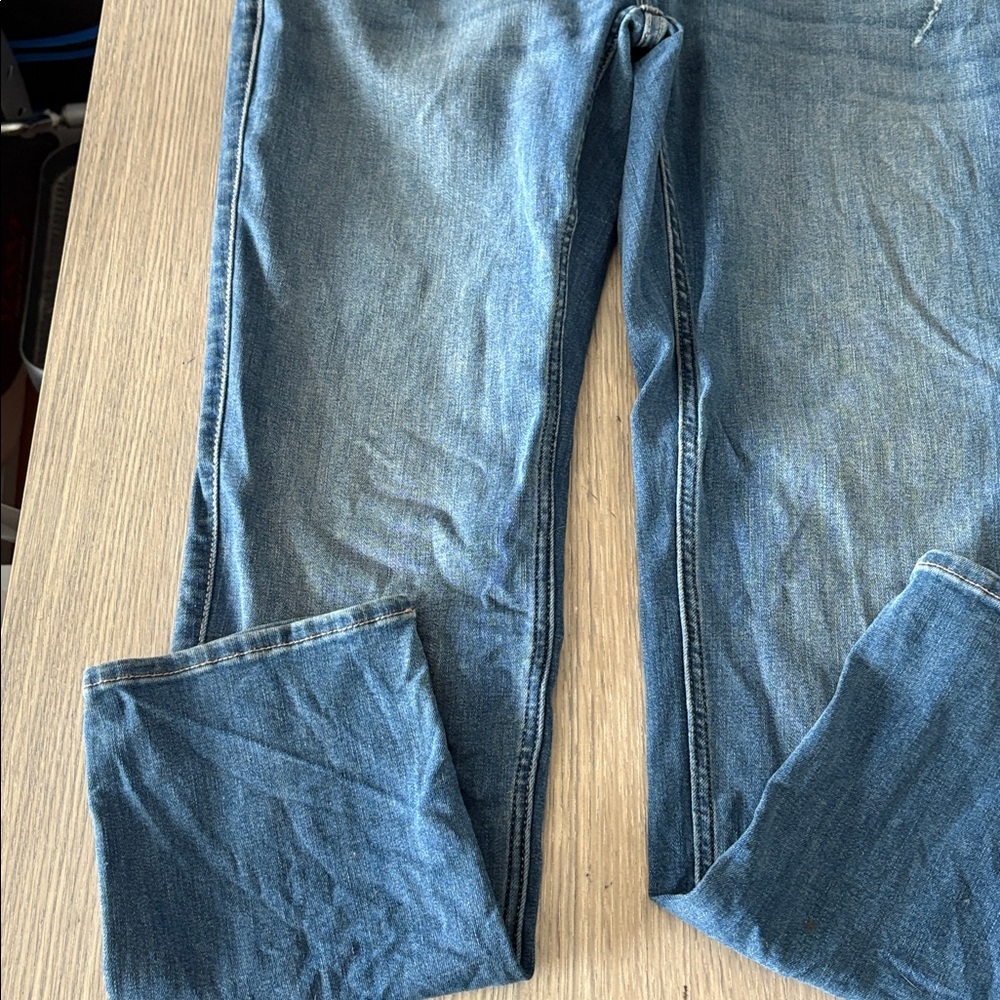 Hollister Skinny Jeans Men’s 33x32 Medium Wash Distressed Denim - Picture 4 of 8